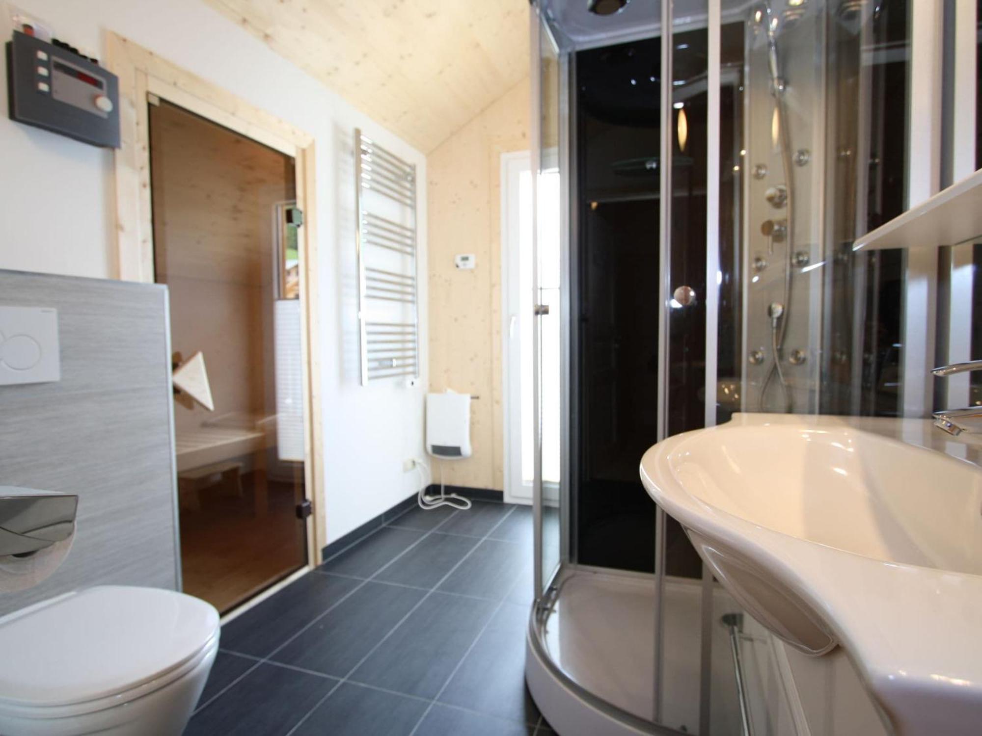 Villa Deluxe Chalet on a Slope in Hohentauern with Sauna Exterior foto